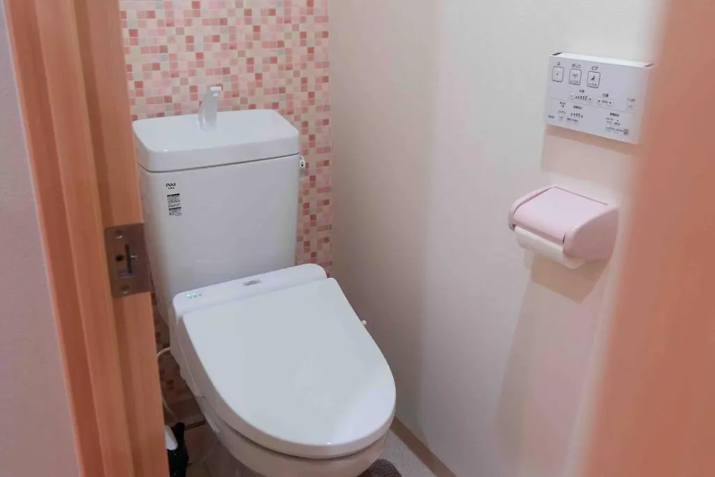 吉福屋/机场直达/3分步行地铁jr/14分usj/心斋桥/難波 Villa Osaka